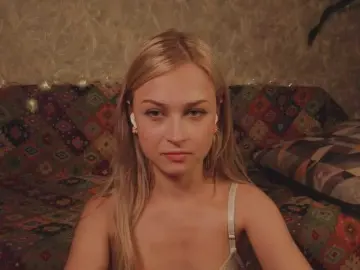Bongacams Live Sex of Meeeeow