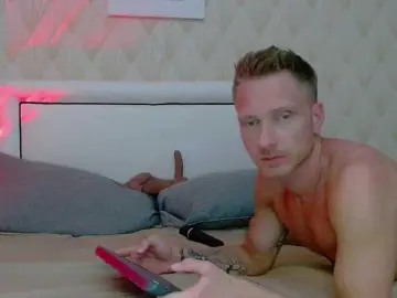 Bongacams Best live sex cam show of JessSteve