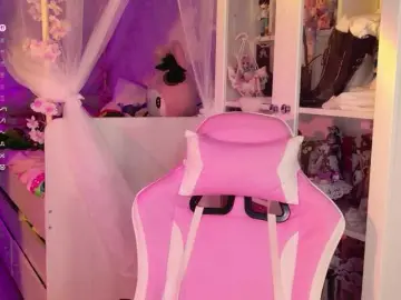 Bongacams Watch Live Sex Cams of MiraJade