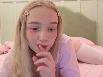 Bongacams Best live sex cam show of MeowMia