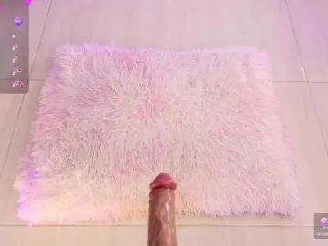 Bongacams Watch Live Sex Cams of vivi-luv1