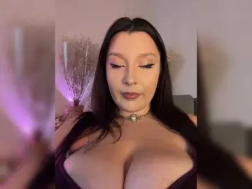 Bongacams Adult Video Chat of M-O-L-N-I-Y-A