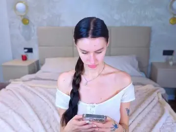 Bongacams Nude Webcam of SnowWhiteee