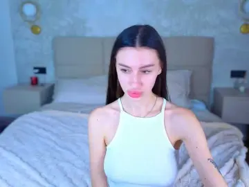 Bongacams Live Sex of SnowWhiteee