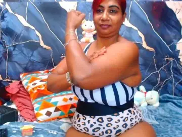 Bongacams Sex Chat of indianerotica69