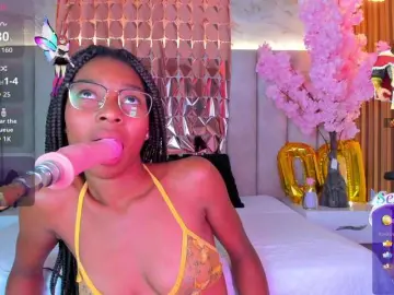 Bongacams Free Live Porn of PixzyMartinez