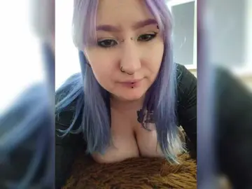 Bongacams Nude Webcam of Darcy-666