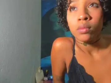 Bongacams Nude Webcam of Bad-girl-xxx