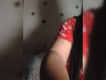 Bongacams Watch Live Sex Cams of CandyBrowm