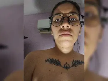 Bongacams Live Sex Cam of skinny333