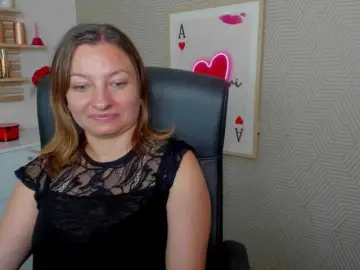 Bongacams Watch Live Sex Cams of angelaLove13