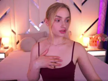 Bongacams Best Webcam of FloraGreys