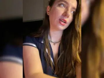 Bongacams Sex Cam of OlaChikaMamasita