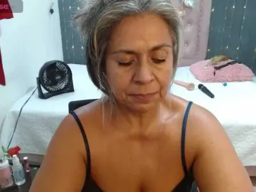 Bongacams Adult Video Chat of lalisha-96