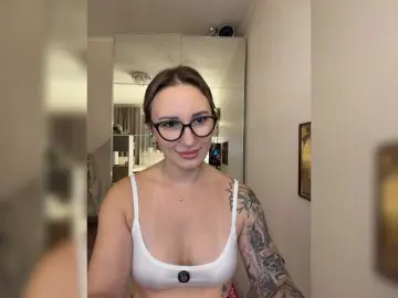 Bongacams Watch Live Sex Cams of Miss-Fetish