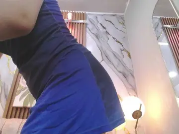Bongacams Nude Webcam of gagingmolly