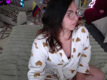 Bongacams Free Porn Cam of Myrnasexxx