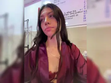 Bongacams Watch Live Sex Cams of CheryelFoxx