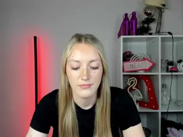 Bongacams Live Sex Cam of EvelynBlond