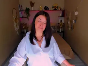 Bongacams Adult Video Chat of AnaMills
