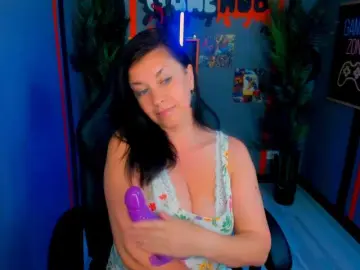 Bongacams Private Sex Chat of AnaMills