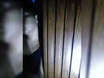 Bongacams Private Sex Chat of XXhornywetprincess99XX