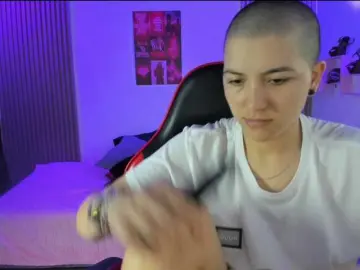 Bongacams Watch Live Sex Cams of nicocoox
