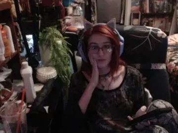 Bongacams Watch Live Sex Cams of pussyxpaladin