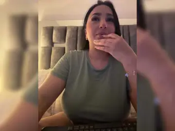Bongacams Live Porn of IrisEvans