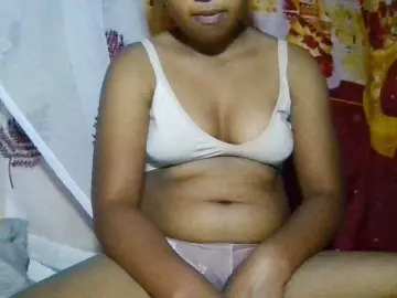 Bongacams Live Sex Cam of Rosah