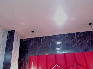 Bongacams Adult Video Chat of LatinaHoleQueen-1