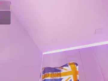 Bongacams Watch Live Sex Cams of Krystin1
