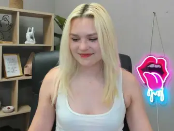 Bongacams Live Sex Cam of SweetLilyxo