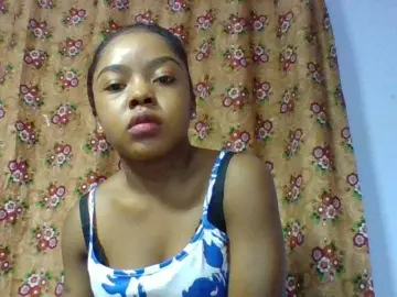 Bongacams Free Porn Cam of Elysa7