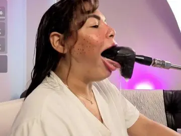 Bongacams Free Porn Cam of anabel693