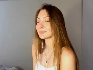 Bongacams Private Sex Chat of MyrticeDollen