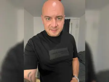 Bongacams Live Sex Cam of ALEXMILANA