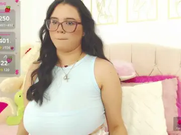Bongacams Best Webcam of sweet-pink