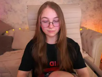 Bongacams Live Sex Cam of ArrinaWairr