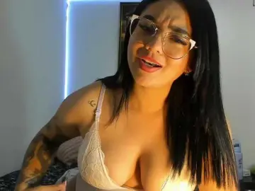 Bongacams Private Sex Chat of violetabunny