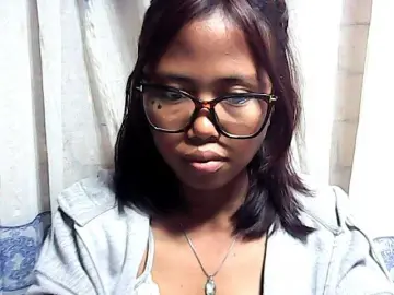 Bongacams Adult Webcam of Natalie-Luxa