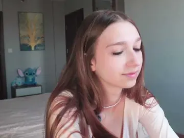 Bongacams Nude Webcam of alisaa01