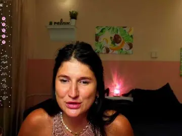 Bongacams Private Sex Chat of AliannaSoloKisses