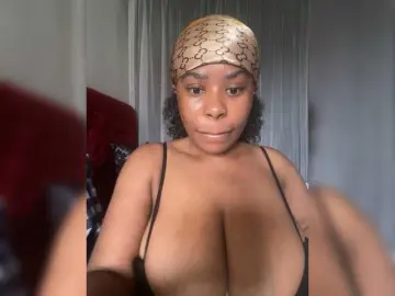 Bongacams Free Porn Cam of KaeBloom