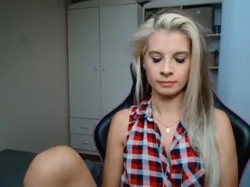 Bongacams Watch Live Sex Cams of KristineNatural