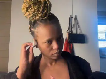Bongacams Live Porn of SexyBaddie