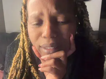 Bongacams Private Sex Chat of SexyBaddie