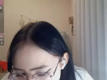 Bongacams Free Porn Cam of MyrleHenggeler