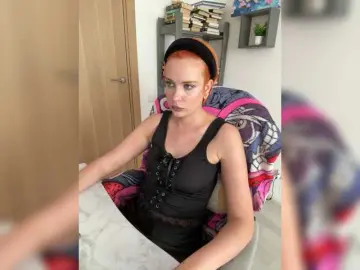 Bongacams Nude Webcam of mistress-victoria-feets