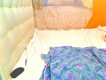 Bongacams Free Porn Cam of HOTLILLIE